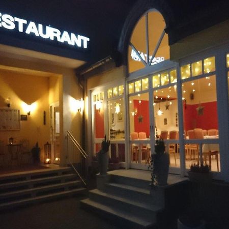 Hotel Goldbaechel Wachenheim an der Weinstraße المظهر الخارجي الصورة