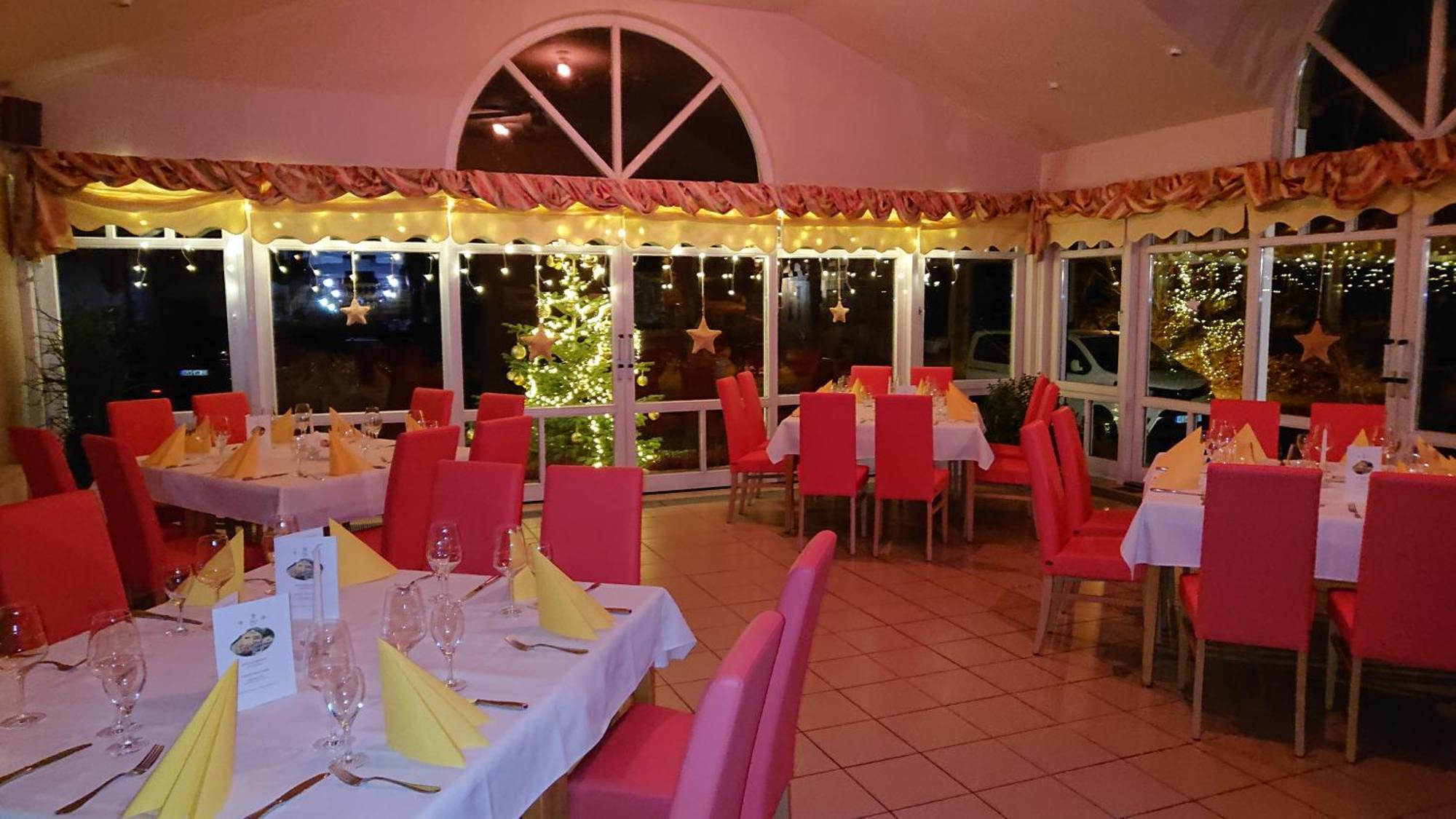 Hotel Goldbaechel Wachenheim an der Weinstraße المظهر الخارجي الصورة