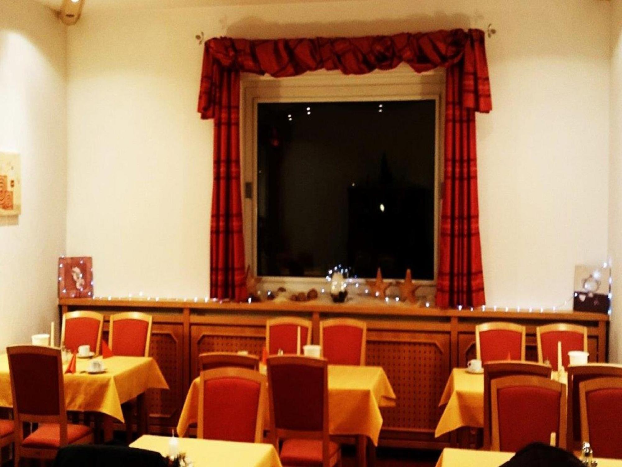 Hotel Goldbaechel Wachenheim an der Weinstraße المظهر الخارجي الصورة